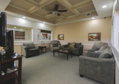 Living Room at Independence House Northview: Assisted Living Lincoln NE